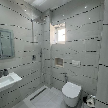 Vila Flabela Vlorë Zimmer foto